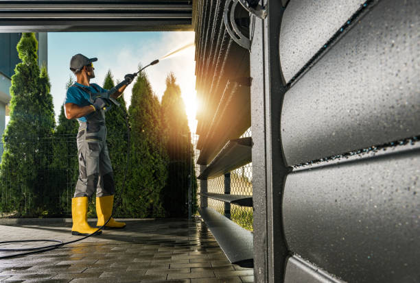  West Branch, IA Pressure Washing Pros