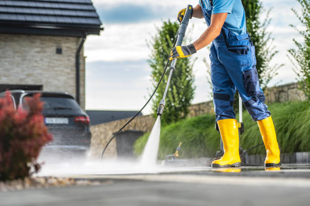 Best Deck and Patio Pressure Washing in West Branch, IA